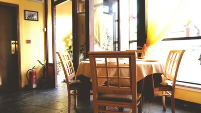Sichuan table