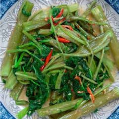 Morning glory with fermented bean curd